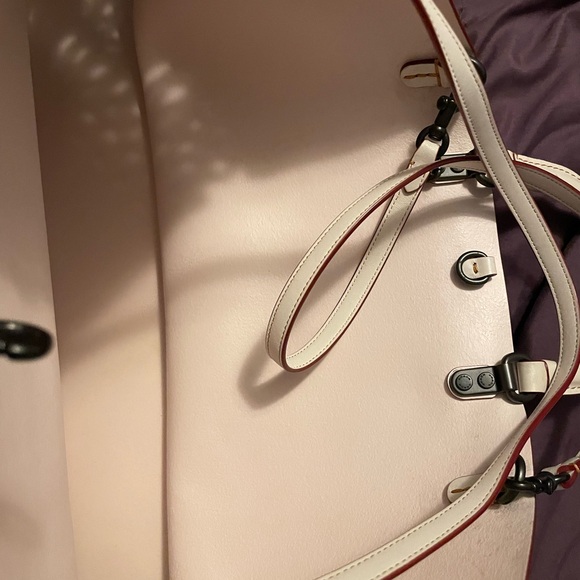 Coach OffWhite Genuine Glovetanned Leather Rogue Tote With Coach Link Detail - Picture 11 of 16